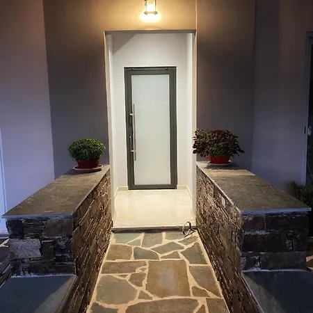 Giasemi Apartman Kárisztosz