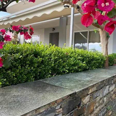 Giasemi Apartman Kárisztosz